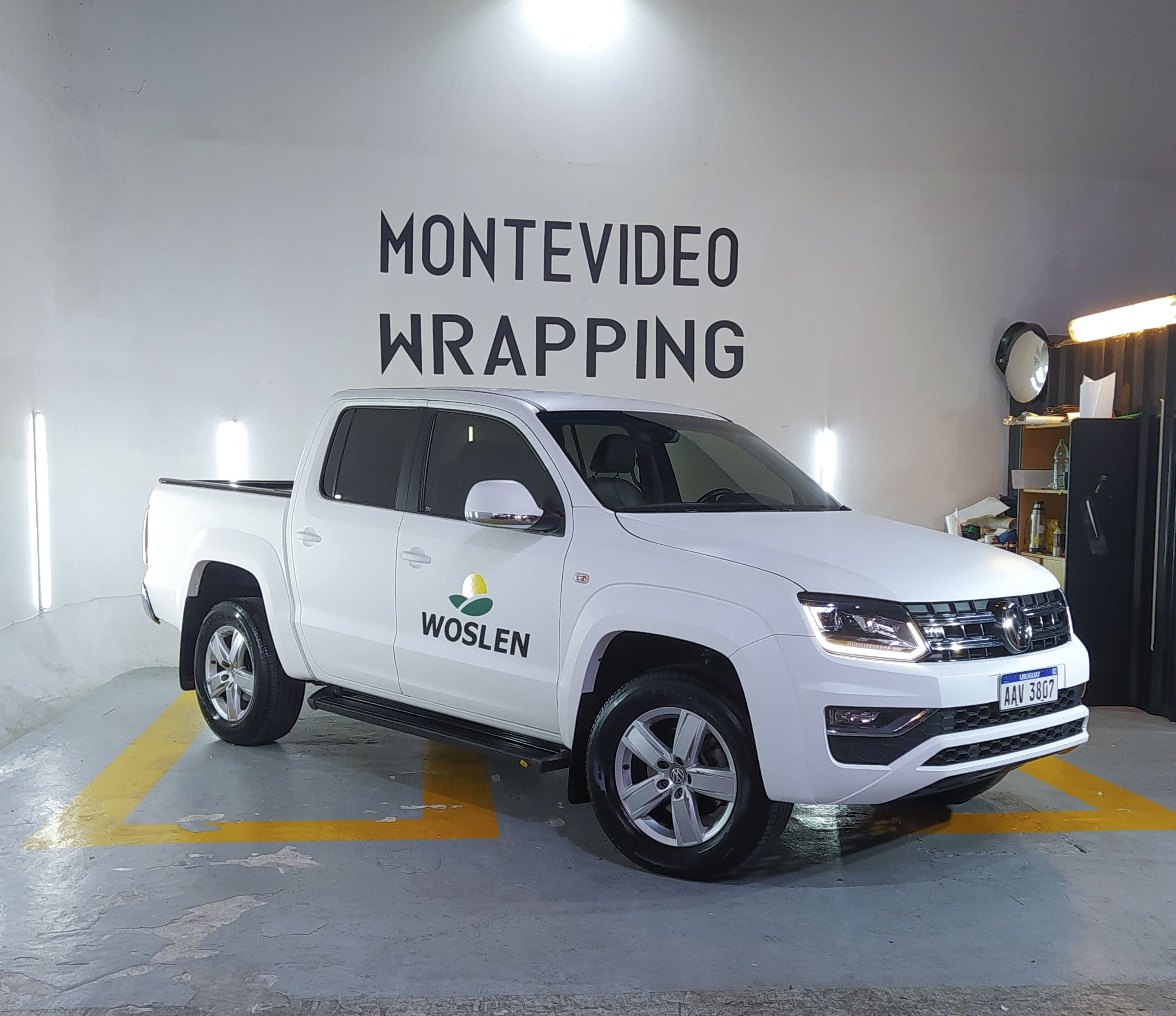 Vehículo con polarizado instalado